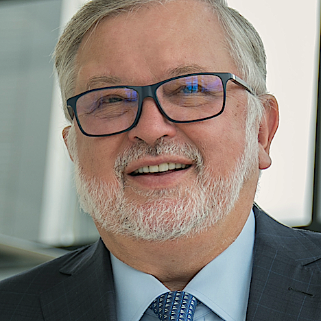 Dr. VLADAS ALGIRDAS BUMELIS