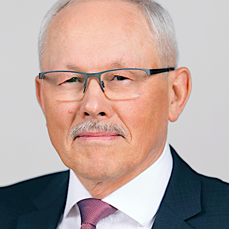 Dr. ROMUALDAS DANIELIUS